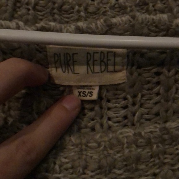 XS/S Grey sweater - Picture 2 of 2